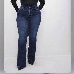 Good American always fits jeans in indigo 446